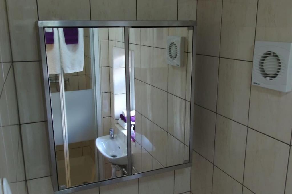 Must See, Quality 1 Bed, Romford, 20 Mins C.London エクステリア 写真