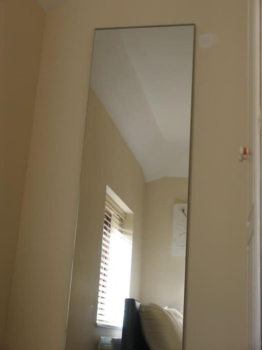 Must See, Quality 1 Bed, Romford, 20 Mins C.London エクステリア 写真
